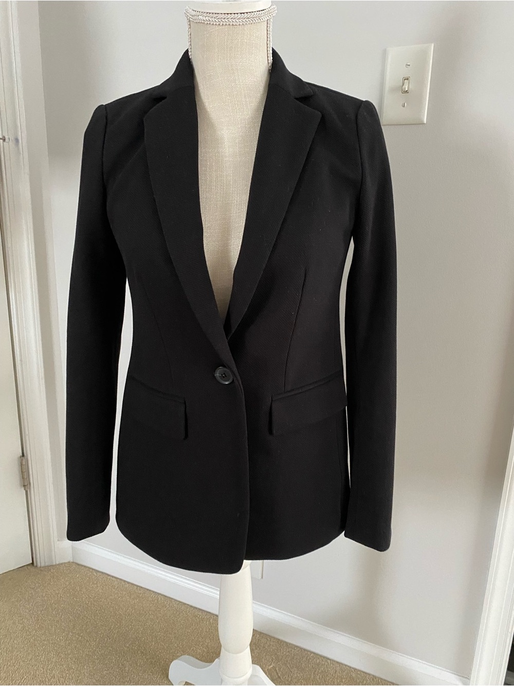 NWT LOFT Black Tailored Single-Button Blazer